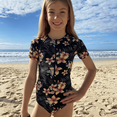 Layla Short Sleeve Teen Period Swimsuit & Tote Bag Bundle